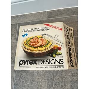 Vintage Pyrex Designs 1.5 Qt Casserole Dish in Rainbow Pattern Rattan Basket
